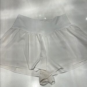 Women's Offline by Aerie White Real Me Flirty Shorts